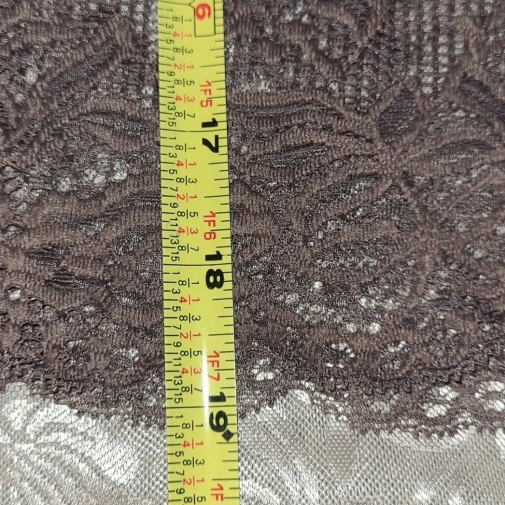 NWT A'reve Lace & Mesh Sheer Stretchy Crop Top in Brown Size Large - Picture 12 of 14